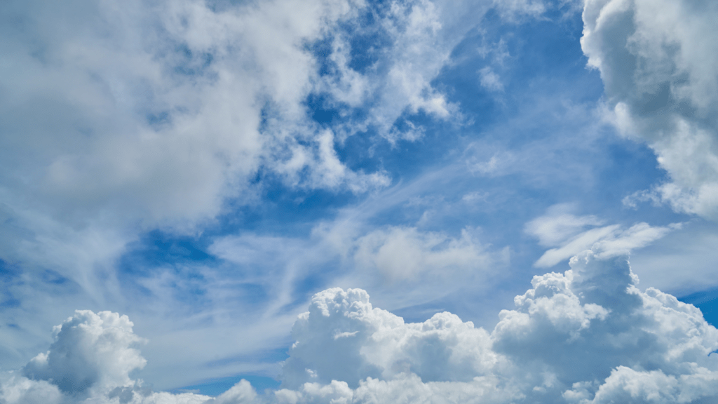 clouds in the blue sky