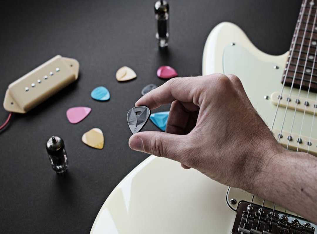 How Digital Technology Shapes Us Gfxrobotection